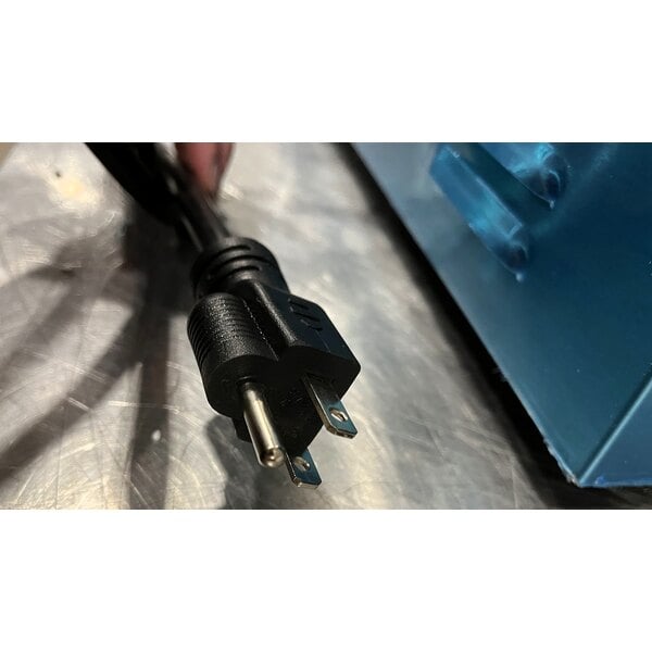 Scratch and Dent Avantco PG200GST Commercial Panini Sandwich Grill with Timer, Grooved Top and Smooth Bottom Plates, and 13 3/8" x 8 3/4" Cooking Surface - 120V, 1750W