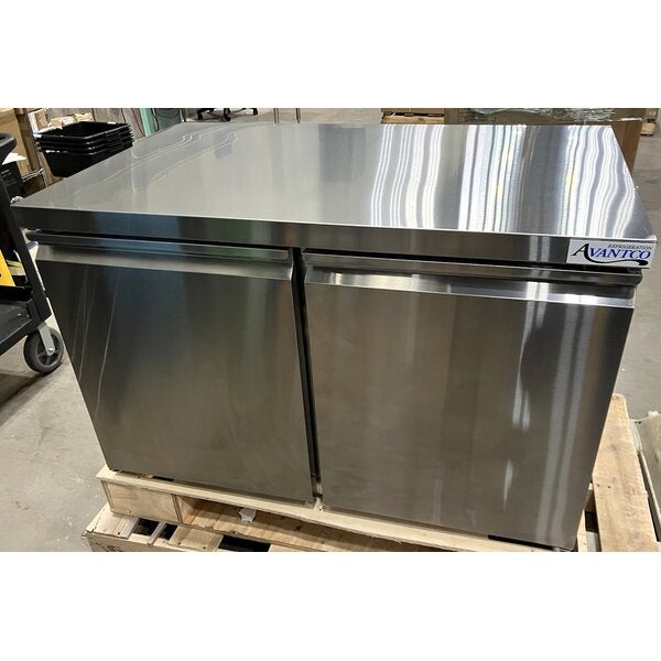 Scratch and Dent Avantco SS-UC-48R-HC 48" Undercounter Refrigerator