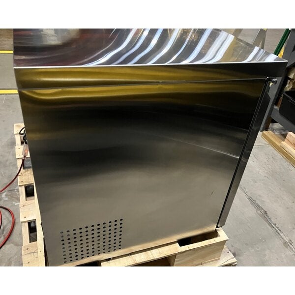 Scratch and Dent Avantco SS-UC-48R-HC 48" Undercounter Refrigerator