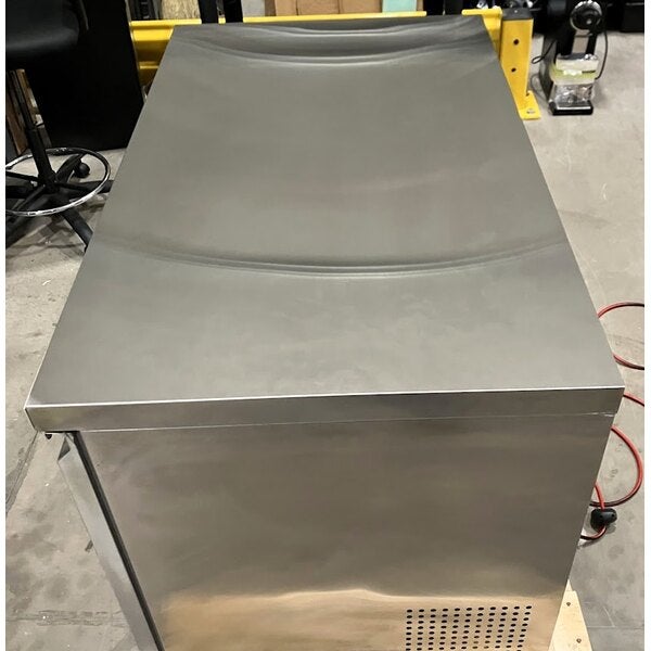 Scratch and Dent Avantco SS-UC-48R-HC 48" Undercounter Refrigerator