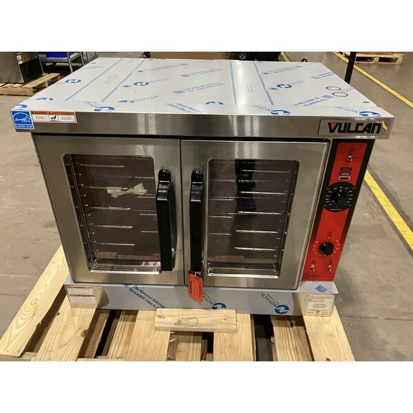 Scratch and Dent Vulcan VC4GD-2 1D150K Liquid Propane Single Deck Full Size Gas Convection Oven with Solid State Controls and Legs - 50,000 BTU