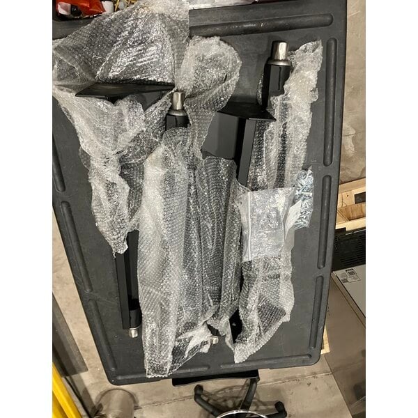 Scratch and Dent Vulcan VC4GD-2 1D150K Liquid Propane Single Deck Full Size Gas Convection Oven with Solid State Controls and Legs - 50,000 BTU