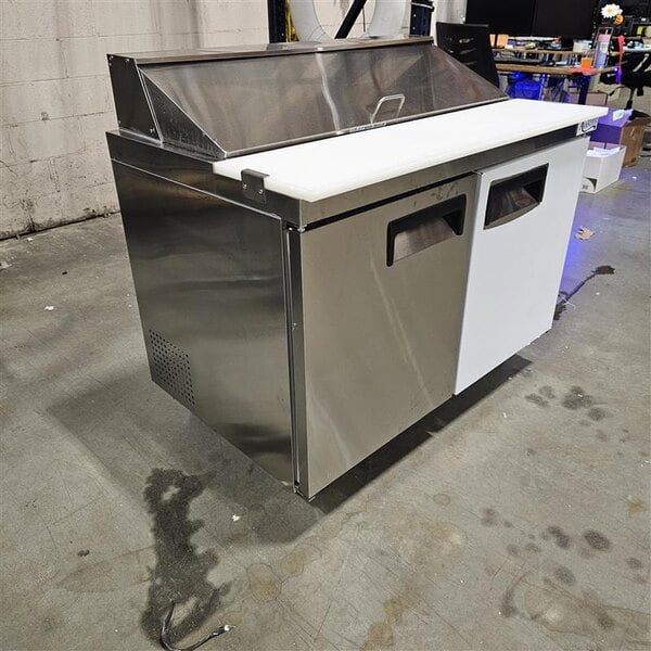 Scratch and Dent Avantco APT-48-HC 47" 2 Door Refrigerated Sandwich Prep Table