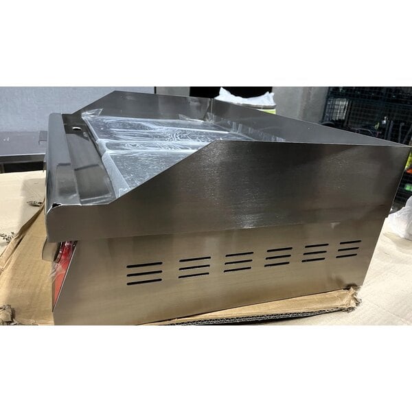 Scratch and Dent Avantco EG30N 30" Electric Countertop Griddle - 208/240V, 3375W-4500W