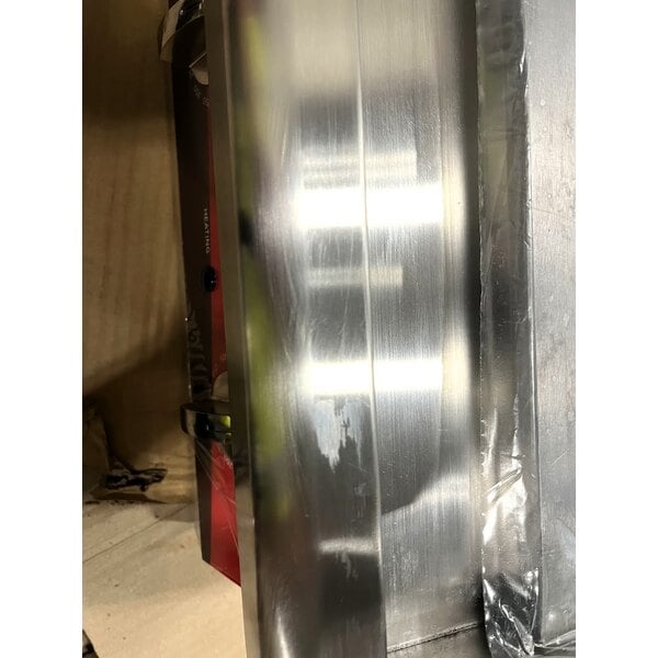 Scratch and Dent Avantco EG30N 30" Electric Countertop Griddle - 208/240V, 3375W-4500W