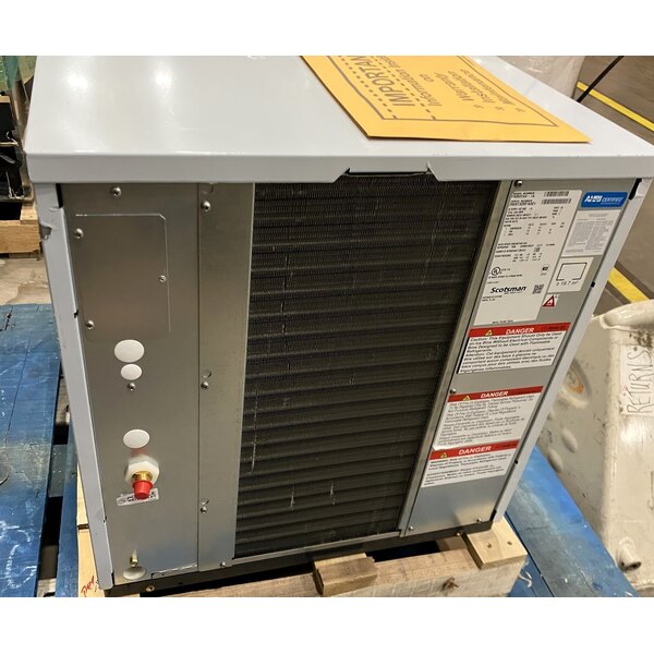 Scratch and Dent Scotsman FS0522AX-1A Prodigy® Plus Series 22" Air-Cooled Flake Ice Machine - 450 lb., 115V