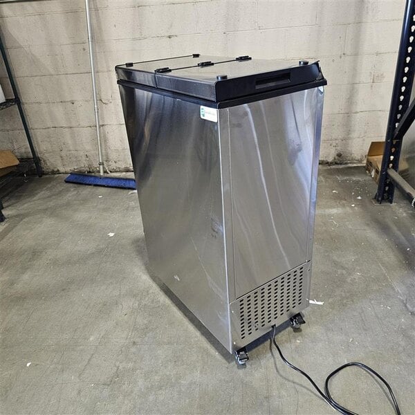 Scratch and Dent Excellence FT-4 25" Four Tub Ice Cream Storage Freezer