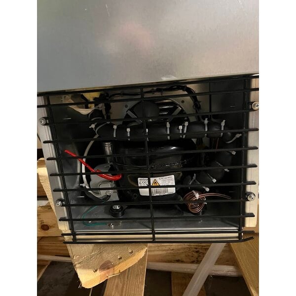 Scratch and Dent ServIt SDC-6A Six Pan Drop-In Refrigerated Cold Food Well - 120V