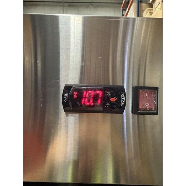 Scratch and Dent Avantco A-49F-HC 54" Solid Door Reach-In Freezer