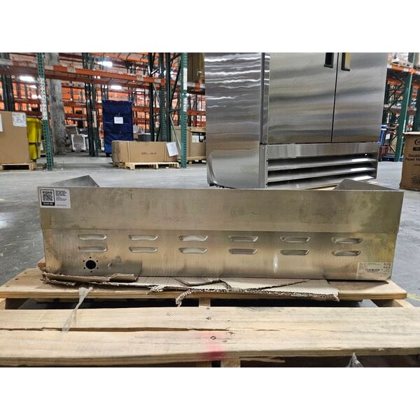 Scratch and Dent Avantco EG36N 36" Electric Countertop Griddle - 208/240V, 7488W-10080W