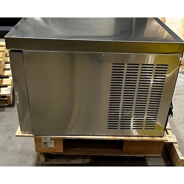 Scratch and Dent Avantco CBE-72-HC 72" 4 Drawer Refrigerated Chef Base