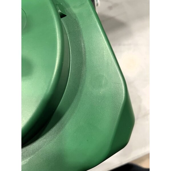 Scratch and Dent AvaMix 928BASEFPMAX Motor Base for Revolution Max Series - 1 1/2 hp