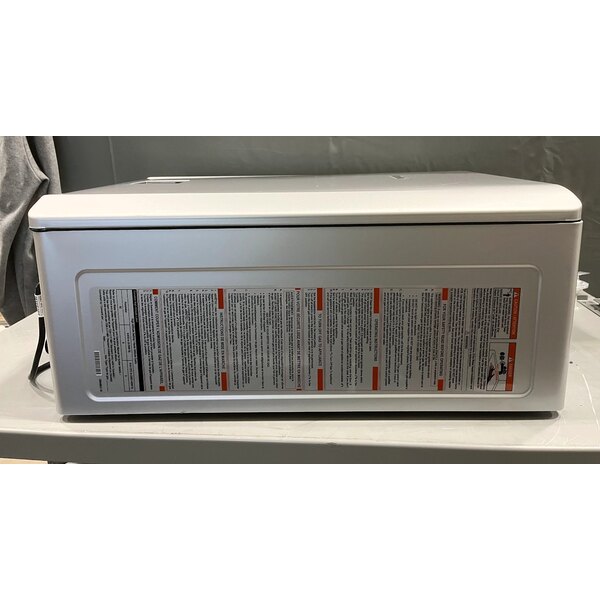 Scratch and Dent Rinnai SENSEI RX180iN Natural Gas / Liquid Propane Wall-Mounted Indoor / Outdoor Tankless Water Heater - 120V, 180,000 BTU, 10.0 GPM