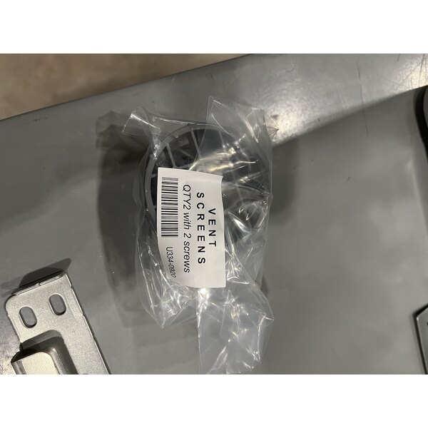 Scratch and Dent Rinnai SENSEI RX180iN Natural Gas / Liquid Propane Wall-Mounted Indoor / Outdoor Tankless Water Heater - 120V, 180,000 BTU, 10.0 GPM