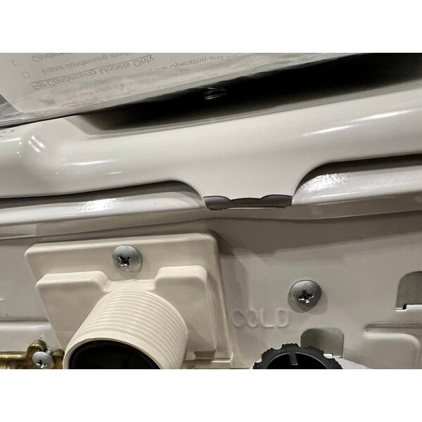 Scratch and Dent Rinnai V53DeP Liquid Propane Wall-Mounted Outdoor Tankless Water Heater - 120V, 120,000 BTU, 5.3 GPM