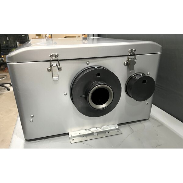 Scratch and Dent Rinnai SENSEI RXP199iN Natural Gas / Liquid Propane Wall-Mounted Indoor / Outdoor Tankless Water Heater with Recirculation Pump - 120V, 199,000 BTU, 11.0 GPM