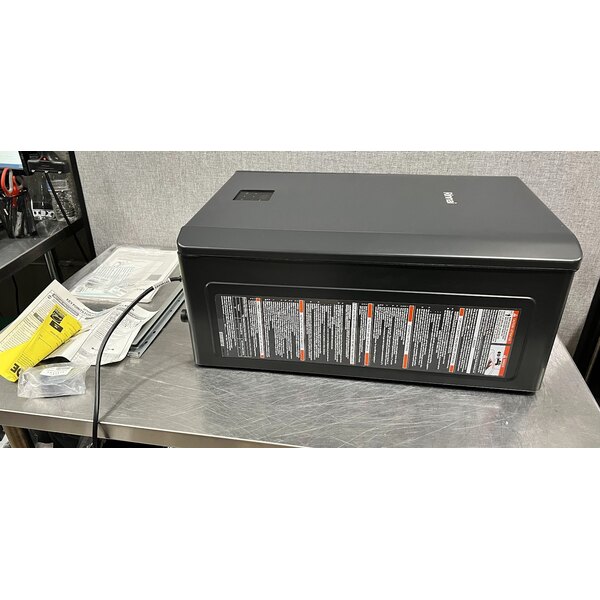 Scratch and Dent Rinnai SENSEI CX160iN Natural Gas / Liquid Propane Wall-Mounted Indoor / Outdoor Tankless Water Heater - 120V, 160,000 BTU, 9.0 GPM