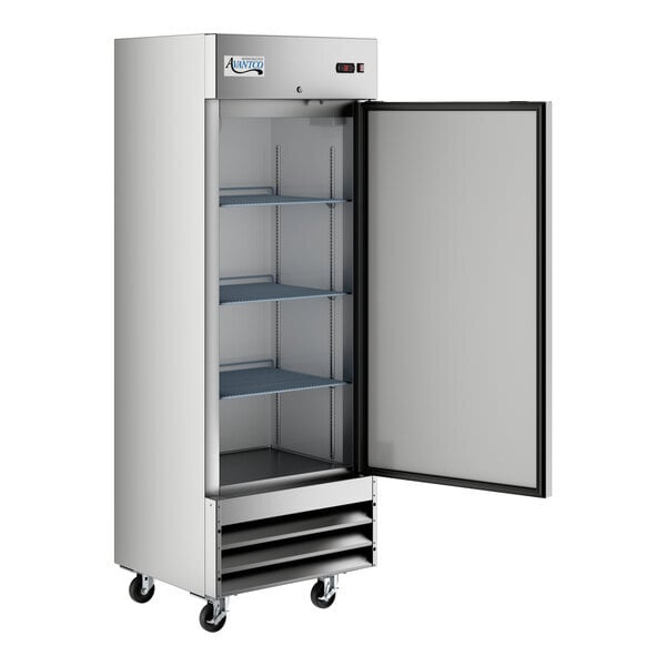 Scratch and Dent Avantco A-19F-HC 29" Solid Door Reach-In Freezer