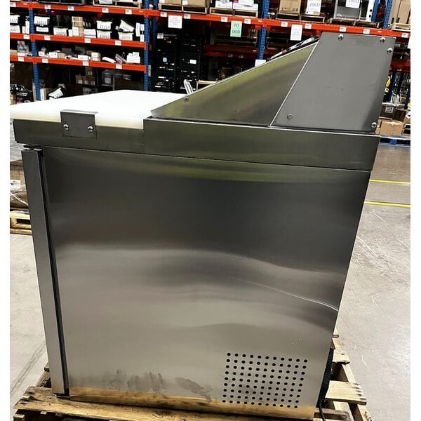 Scratch and Dent Avantco APT-48-HC 47" 2 Door Refrigerated Sandwich Prep Table