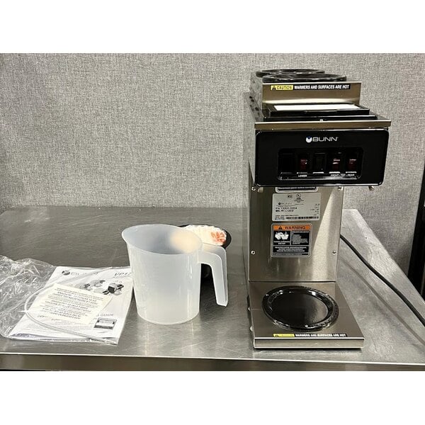 Scratch and Dent Bunn 13300.0004 VP17-3 Low Profile Pourover Coffee Brewer with 3 Warmers