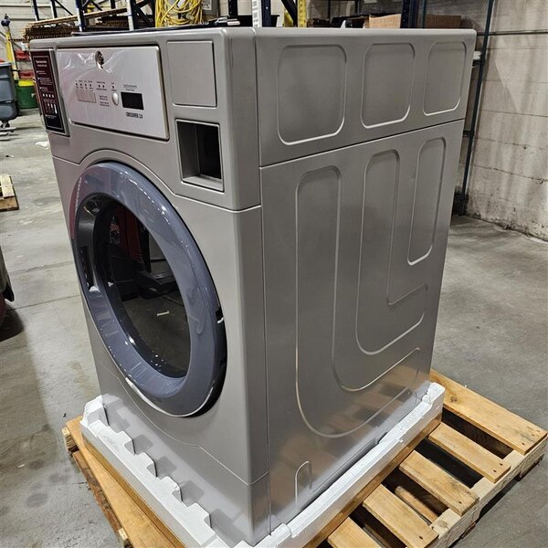 Scratch and Dent Crossover 7 cu. ft. 27" Front Load Gas Powered Commercial Dryer - Free Use DLHF0817GC2OPL