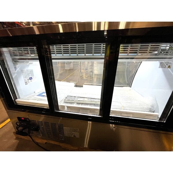 Scratch and Dent Avantco DLC64-HC-S 64" Stainless Steel Curved Glass Refrigerated Deli Case