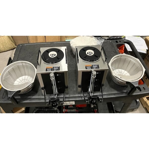 Scratch and Dent Bunn 20900.0011 Dual GPR-DBC 18.9 Gallon Dual Coffee Brewer - 120/240V, 6,890W