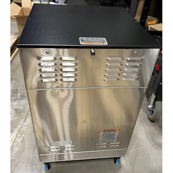 Scratch and Dent Bunn 20900.0011 Dual GPR-DBC 18.9 Gallon Dual Coffee Brewer - 120/240V, 6,890W