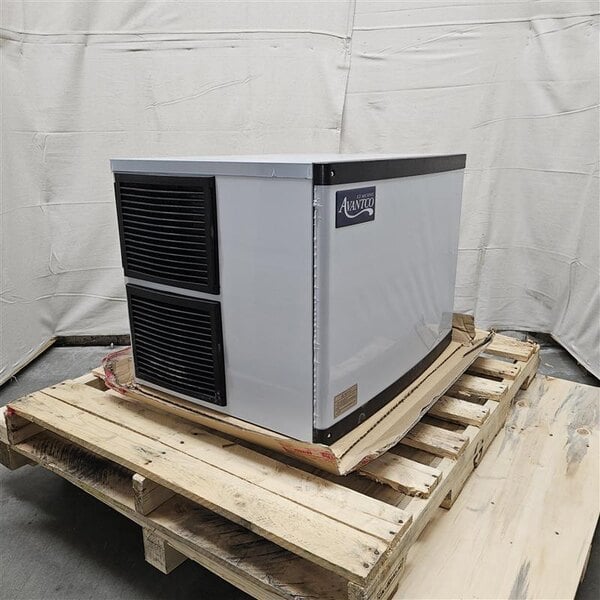 Scratch and Dent Avantco Ice MC-F-430-A 30" Air Cooled Modular Full Cube Ice Machine - 397 lb.