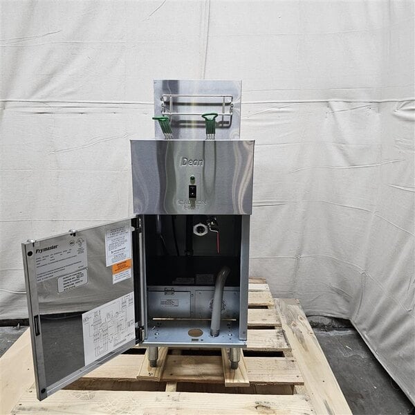 Scratch and Dent Dean by Frymaster SR114E Super Runner Economy 40 lb. Electric Floor Fryer - 240V, 1 Phase