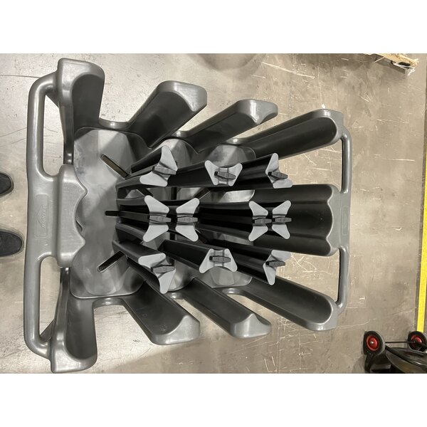 Scratch and Dent Vollrath ADC-10 Traex® Adjustable Dish Caddy for 5 1/2" to 7 1/8" Round Plates