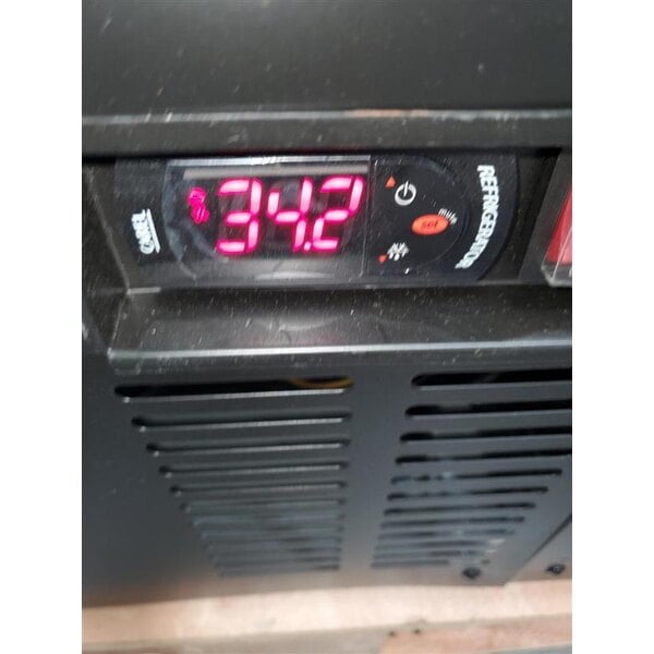 Scratch and Dent Avantco APT-60-HC 60" 2 Door Refrigerated Sandwich Prep Table