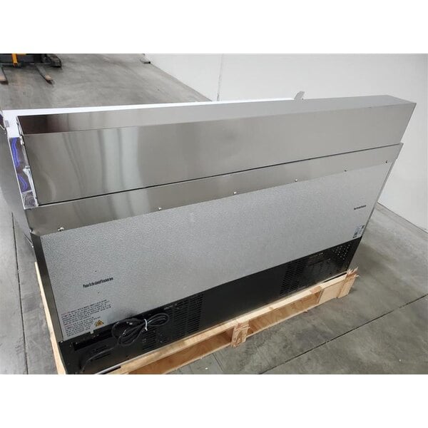 Scratch and Dent Avantco APT-60-HC 60" 2 Door Refrigerated Sandwich Prep Table