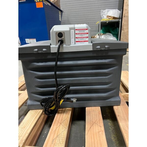 Scratch and Dent Thermaco Big Dipper W-250-IS-T 56 lb. Automatic Grease Trap with Precision Timer