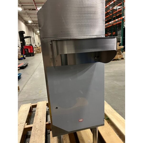 Scratch and Dent Regency 36" Stainless Steel Bussing / Waitress Station with Pan Holder