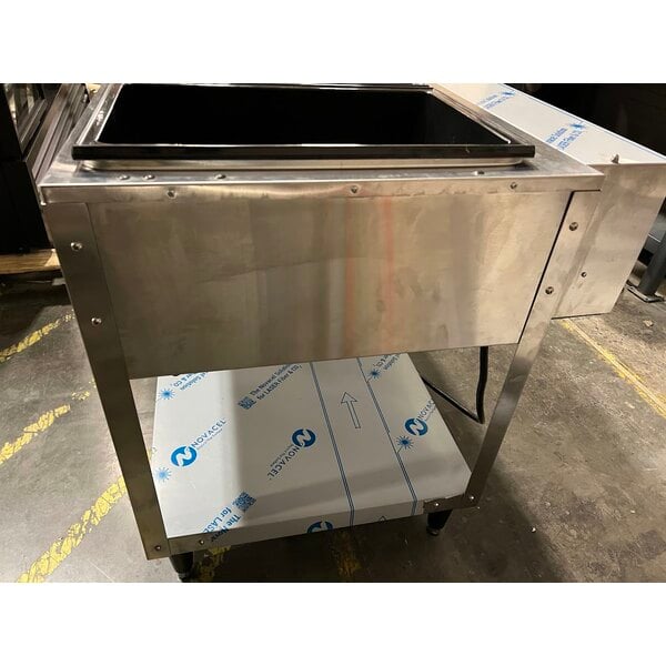 Scratch and Dent Vollrath 38104 ServeWell® Electric Four Pan Sealed Well Hot Food Table - 120V