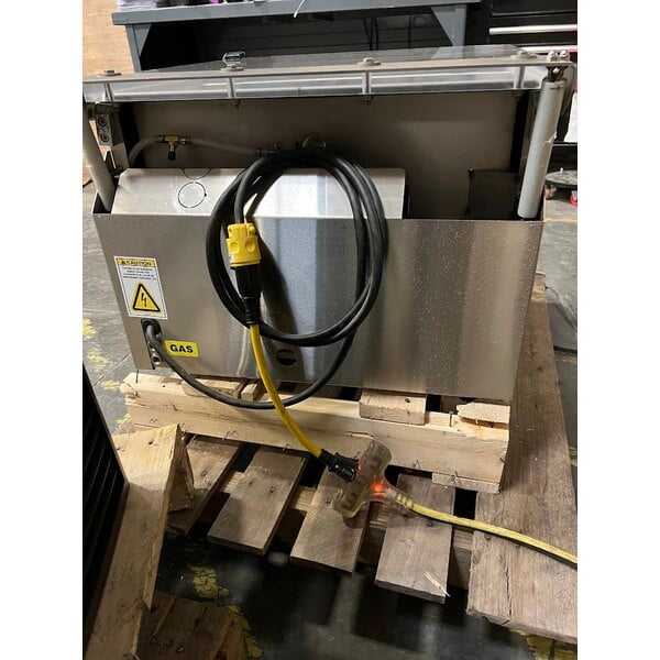 Scratch and Dent Berkel 350-STD Chamber Vacuum Packaging Machine with 19" Seal Bar