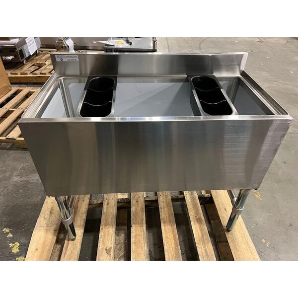 Scratch and Dent Steelton 18" x 36" Underbar Ice Bin with Bottle Holders - 119 lb.