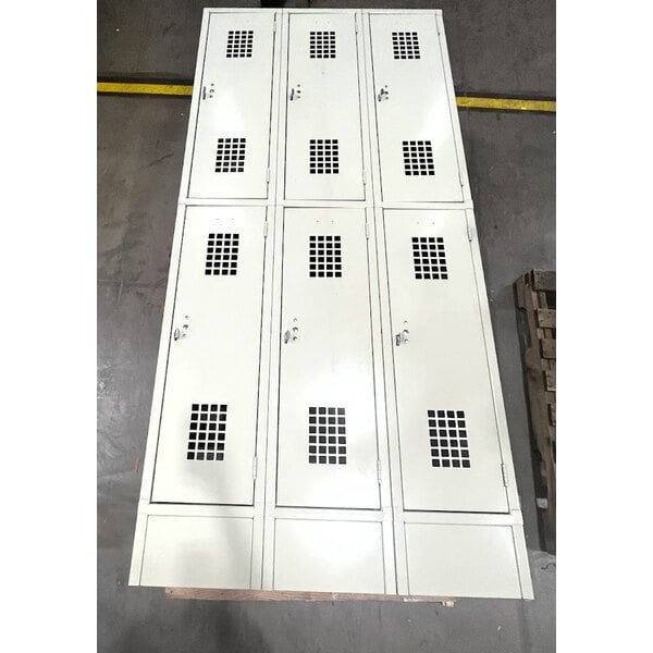 Scratch and Dent Regency Space Solutions Beige 36" x 18" x 78" Triple, 2-Tier Locker - Assembled