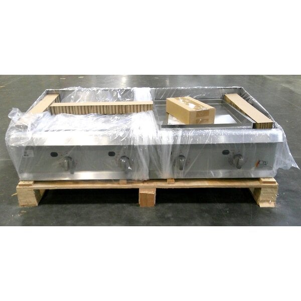 Scratch and Dent Cooking Performance Group GT-CPG-48-NL 48" Gas Countertop Griddle with Flame Failure Protection and Thermostatic Controls - 120,000 BTU