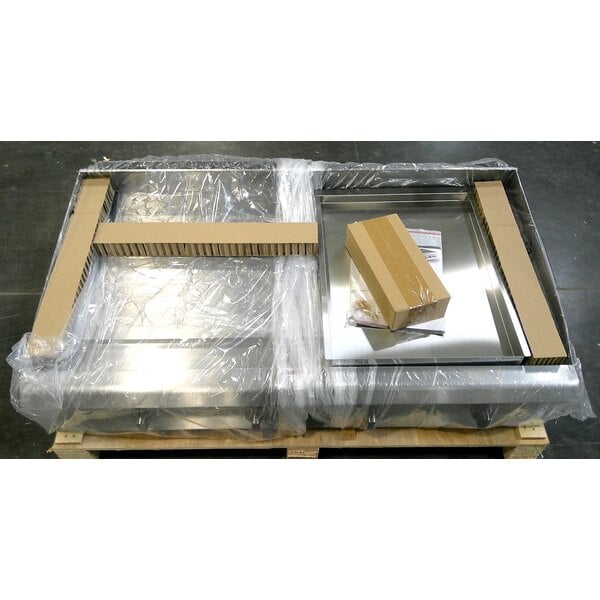 Scratch and Dent Cooking Performance Group GT-CPG-48-NL 48" Gas Countertop Griddle with Flame Failure Protection and Thermostatic Controls - 120,000 BTU