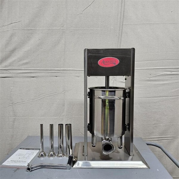 Scratch and Dent Avantco 20 lb. Stainless Steel Vertical Manual Sausage Stuffer with 5/8", 7/8", 1 1/4", and 1 1/2" Stainless Steel Funnels