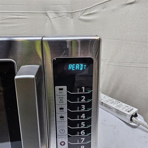 Scratch and Dent Amana RCS10TS Stackable Commercial Microwave with Push Button Controls - 120V, 1000W