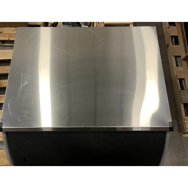 Scratch and Dent Ice-O-Matic CIMU300FA90 30 3/8" Air-Cooled Undercounter Full Dice Cube Ice Machine with 112 lb. Bin - 302 lb., 115V