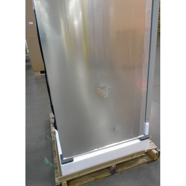 Scratch and Dent Avantco HEAT-1836I Full Size Insulated Heated Holding Cabinet with Clear Door - 120V