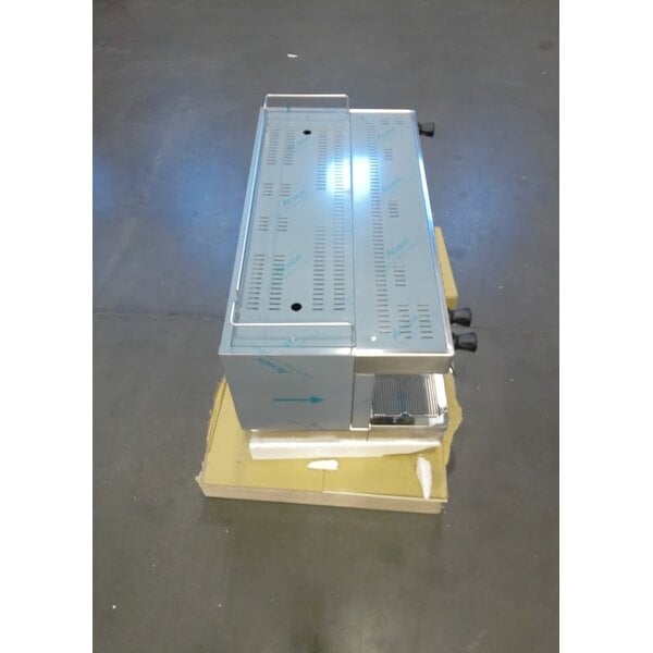 Scratch and Dent Estella Caffe ECEM3 Three Group Automatic Espresso Machine - 220-240V