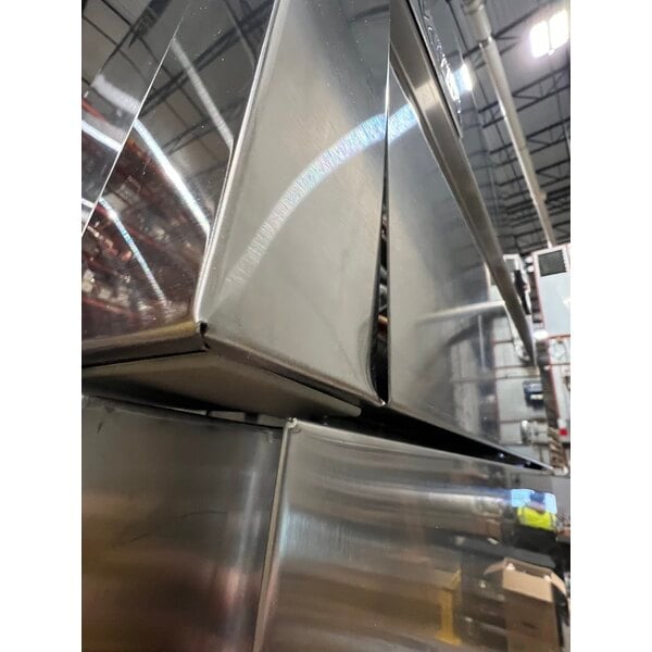 Scratch and Dent Avantco Z1-F-HC 29" Solid Door Stainless Steel Reach-In Freezer