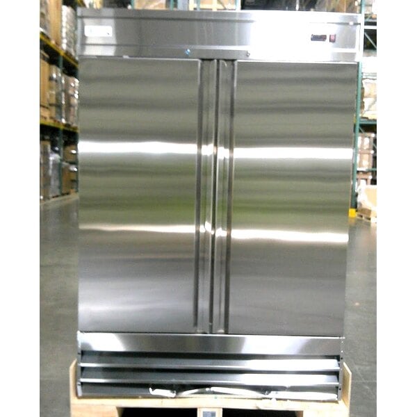 Scratch and Dent Avantco SS-2R-HC 54" Stainless Steel Solid Door Reach-In Refrigerator