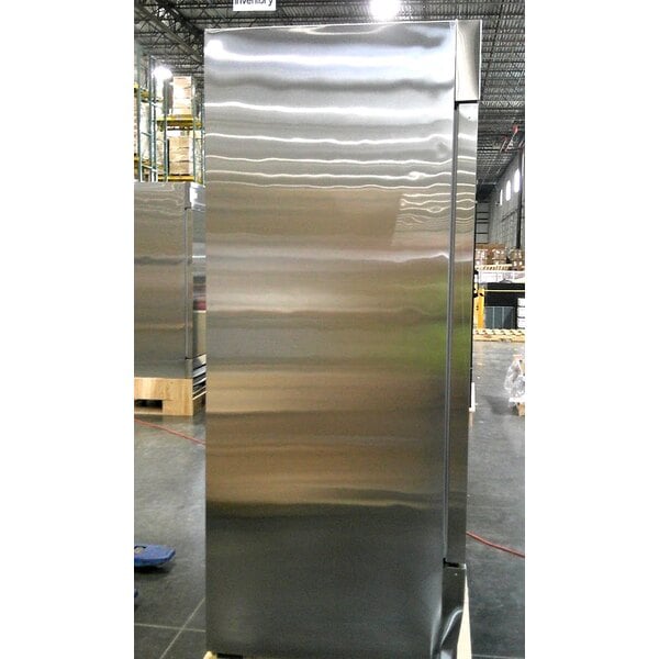 Scratch and Dent Avantco A-49R-HC 54" Solid Door Reach-In Refrigerator