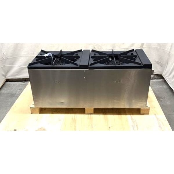 Scratch and Dent Cooking Performance Group CPG-DSPR-N Natural Gas Stock Pot Range - 160,000 BTU